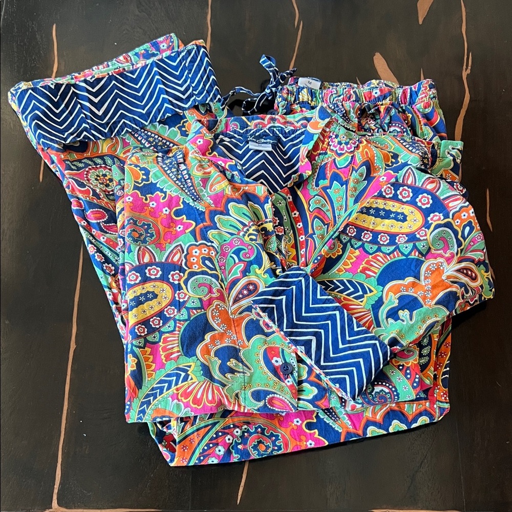 Vera Bradley Multicolor Chevron Patterned Pjs - image 1